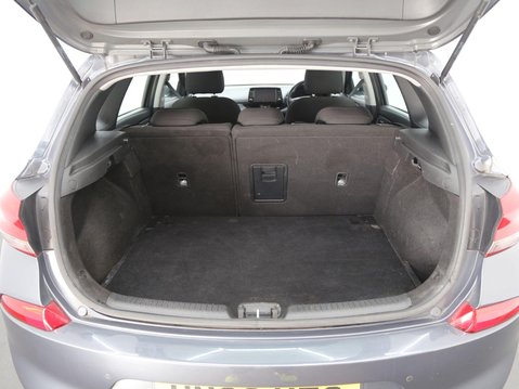 Hyundai i30 1.0 T-GDi Blue Drive SE Euro 6 (s/s) 5dr 25