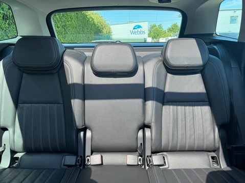 Skoda Karoq 1.5 TSI ACT Edition SUV 5dr Petrol DSG Euro 6 (s/s) (150 ps) 10