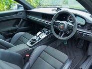 Porsche 911 CARRERA GTS PDK 9