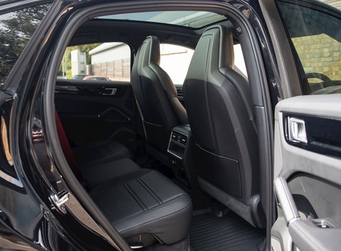 Porsche Cayenne Coupé 15