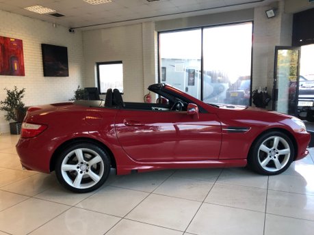 Mercedes-Benz SLK SLK250 CDI BLUEEFFICIENCY AUTOMATIC Good S/History 2