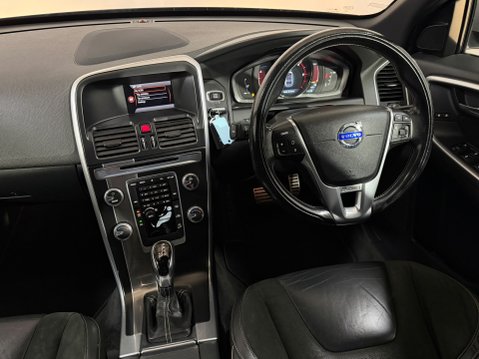 Volvo XC60 D4 R-DESIGN AWD 12