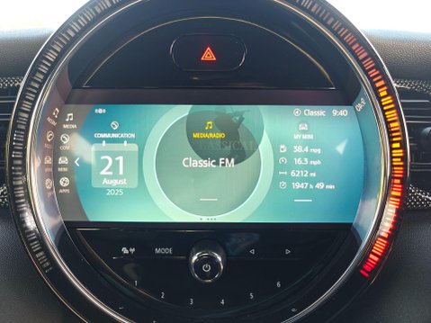 Mini Hatch 1.5 Cooper Exclusive Steptronic Euro 6 (s/s) 5dr 44