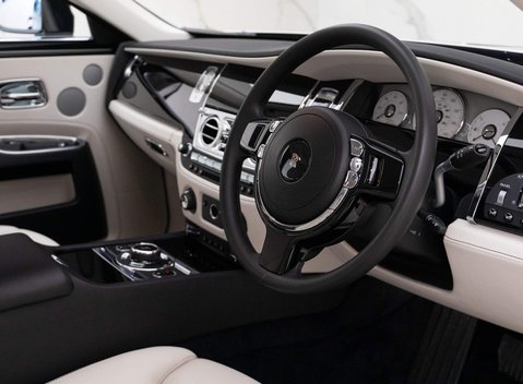 Rolls-Royce Ghost V12 SWB 4