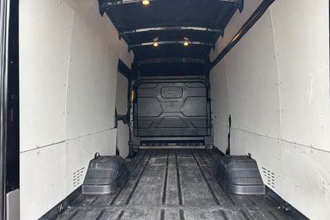 Ford Transit 500 L4 H3 170ps Automatic Panel Van 13