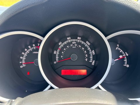 Kia Venga 1.6 3 Auto Euro 5 5dr 26