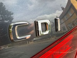 Mercedes-Benz E Class 2.1 E220 SE CDi Auto 5dr 30
