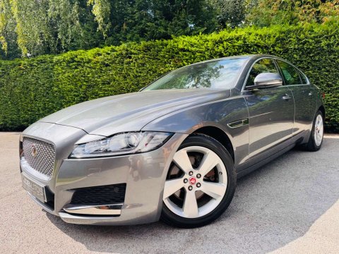 2017 Jaguar XF