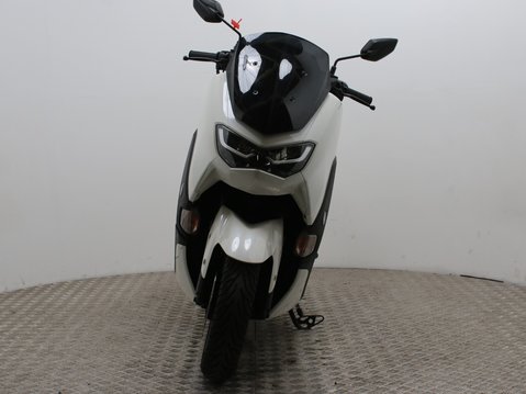 Yamaha Nmax 125 GPD125-A ABS 11