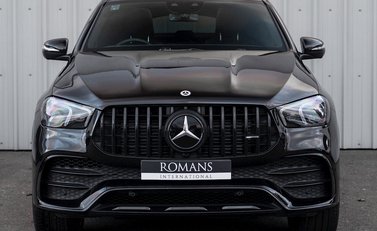 Mercedes-Benz GLE 53 4MATIC+ Premium Plus Coupé 4