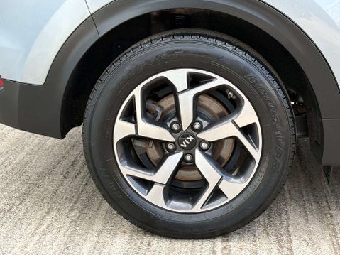 Kia Sportage 1.6 Sportage Platinum Edition ISG 5dr 21