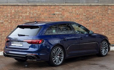 Audi RS4 Avant Vorsprung 7