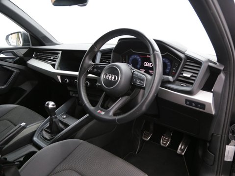 Audi A1 1.0 TFSI 30 S line Sportback Euro 6 (s/s) 5dr 22
