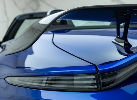 Aston Martin V12 Vantage Roadster 46