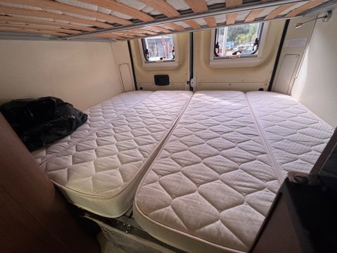 Auto-Trail Tribute 669 *** SOLD *** 16