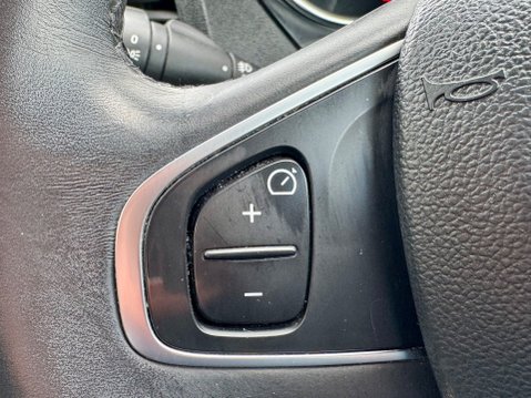 Renault Captur DYNAMIQUE NAV TCE 21