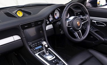 Porsche 911 Carrera S Cabriolet (991.2) 16