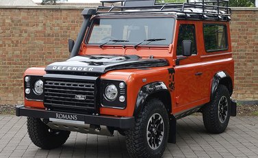 Land Rover 90 Adventure 21