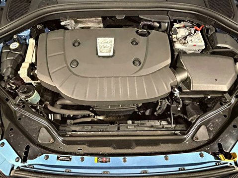 Volvo XC60 D5 R-DESIGN LUX NAV AWD 11