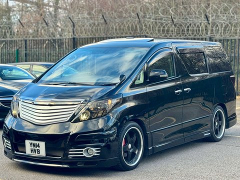 Toyota Alphard GOLDEN EYES II TWIN SUNROOF GRADE 4B WOW 1
