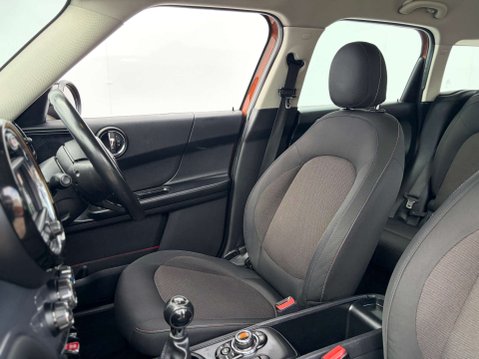Mini Countryman 2.0 Countryman Cooper D Classic 5dr 63