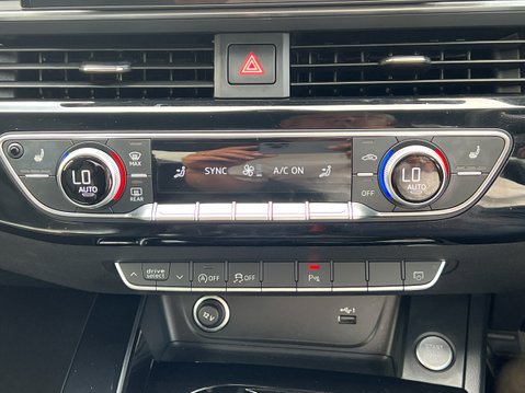 Audi A4 2.0 TFSI 35 Black Edition Saloon 4dr Petrol S Tronic Euro 6 (s/s) (150 ps) 26