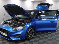 Ford Focus ST-LINE X 16