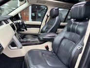 Land Rover Range Rover 4.4 SD V8 Autobiography SUV 5dr Diesel Auto 4WD Euro 6 (s/s) (339 ps) 12