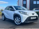 Toyota Aygo X 1.0 VVT-i Pure Hatchback 5dr Petrol x-shift Euro 6 (s/s) (72 ps) 7