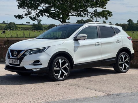 Nissan Qashqai 1.3 DIG-T Tekna Euro 6 (s/s) 5dr 2