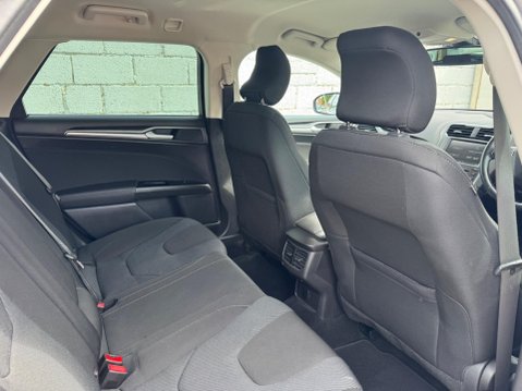 Ford Mondeo 2.0 TDCi Titanium Powershift Euro 6 (s/s) 5dr 46