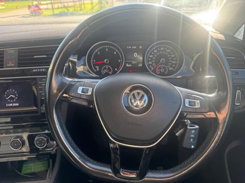 Volkswagen Golf 2.0 TDI BlueMotion Tech GT Euro 5 (s/s) 5dr 9