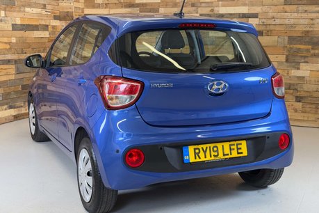 Hyundai i10 1.0 SE Hatchback 5dr Petrol Manual Euro 6 (67 ps) 42