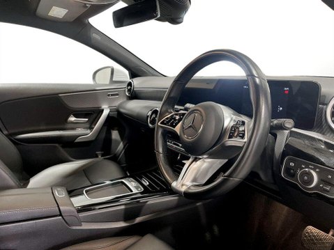 Mercedes-Benz A Class 1.3 A180h MHEV Sport (Executive) Hatchback 5dr Petrol Hybrid 7G-DCT Euro 6 12