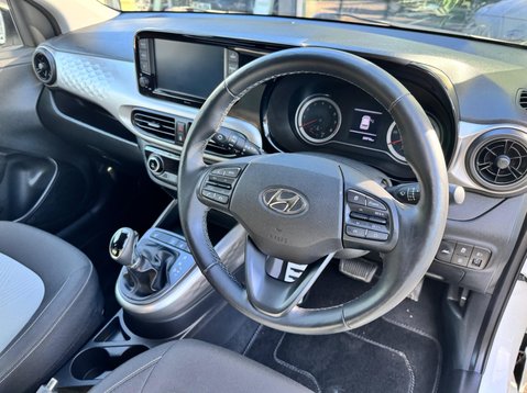 Hyundai i10 MPI PREMIUM 28