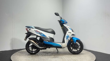 SYM Jet 2013 RUNNING PROJECT BIKE 50CC SCOOTER SPARES OR REPAIR MOPED 1
