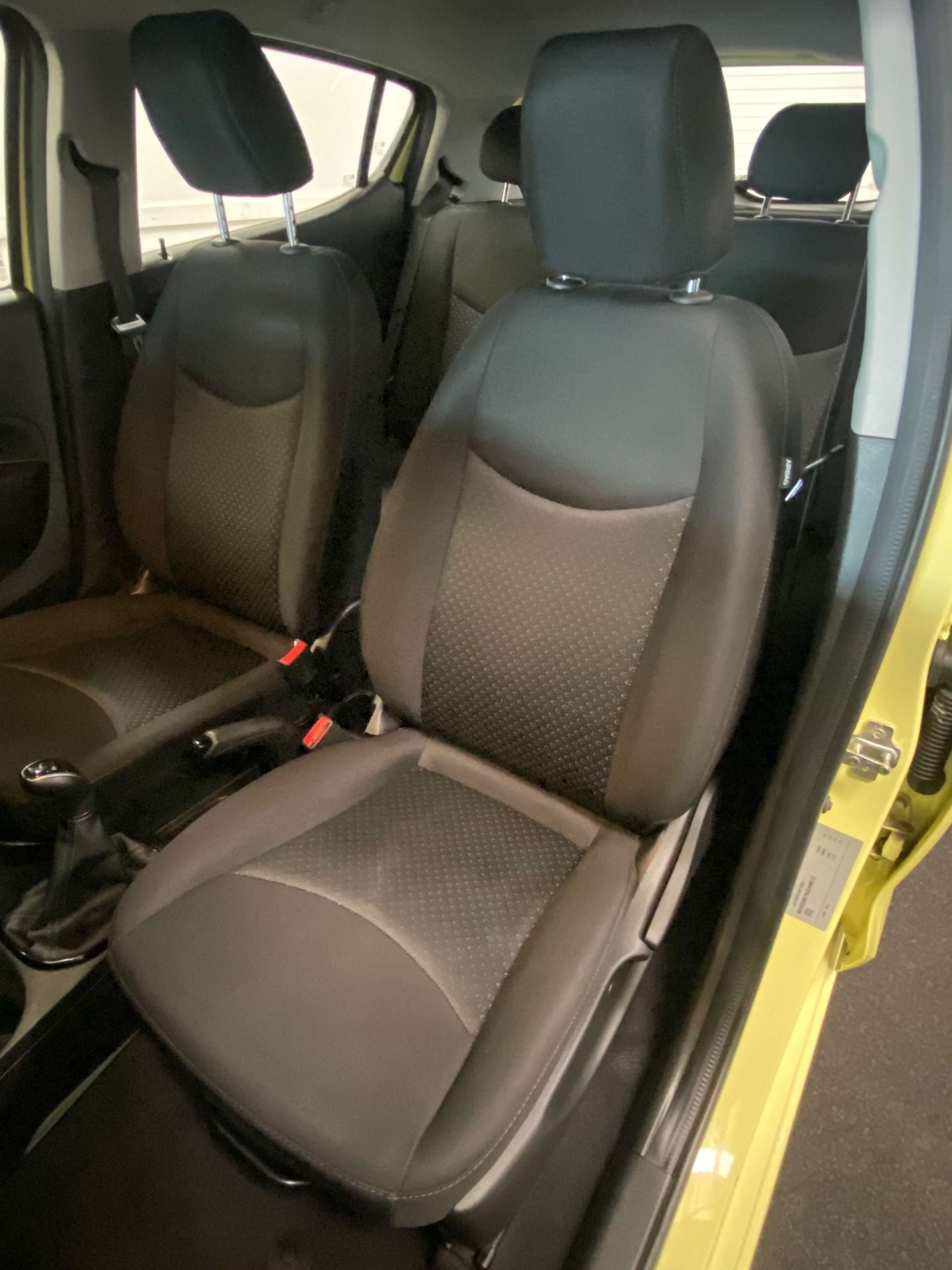 2018 Vauxhall Viva — image 35