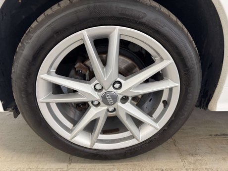 Audi Q2 1.0 Q2 S Line 30 TFSI 5dr 7