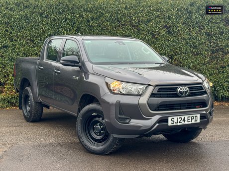 Toyota Hilux Active [SOLD MT] 2.4 LT | AC | Tow Bar | Double Cab