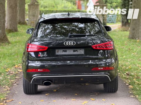 Audi RS Q3 2.5 RS Q3 TFSI Quattro Semi-Auto 4WD 5dr 4