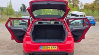 Volkswagen Golf 1.6 TDI BlueMotion Tech SE Hatchback 5dr Diesel DSG Euro 5 (s/s) (105 ps) 39
