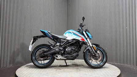 Voge R 2023 ONLY 1K 1 FORMER OWNER 125CC NAKED LEARNER BIKE
