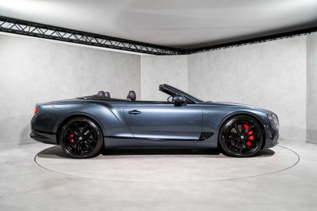 Bentley Continental GTC V8. MULLINER SPEC. DYNAMIC RIDE. ROTATING DISPLAY. CARBON INTERIOR. 7