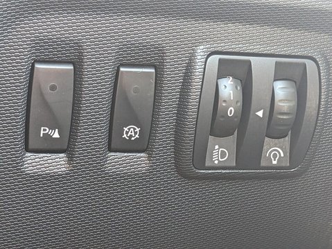Renault Captur DYNAMIQUE S MEDIANAV ENERGY DCI S/S 28