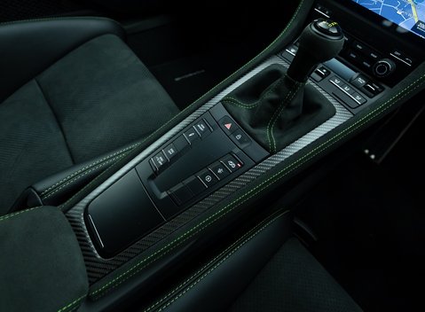 Porsche Cayman GT4 RS (718) 23