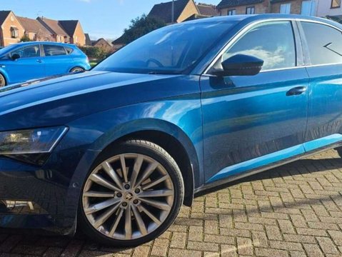 Skoda Superb 2.0 Superb SE L Executive TDI Semi-Auto 5dr 1