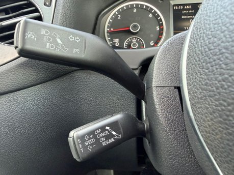 Volkswagen Tiguan 2.0 TDI BlueMotion Tech R-Line Edition DSG 4WD Euro 6 (s/s) 5dr 21