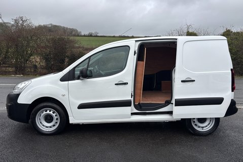 Peugeot Partner 850 S L1 1.6 Hdi 92ps Panel Van - Air Con - Direct from MOD 8