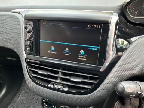 Peugeot 208 1.2 PureTech Allure Premium Euro 6 (s/s) 5dr 23