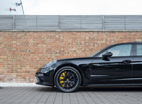 Porsche Panamera Turbo S E-Hybrid 29